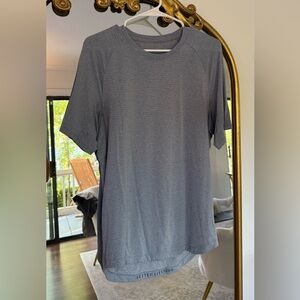 Men’s Lululemon License To Train Short Sleeve